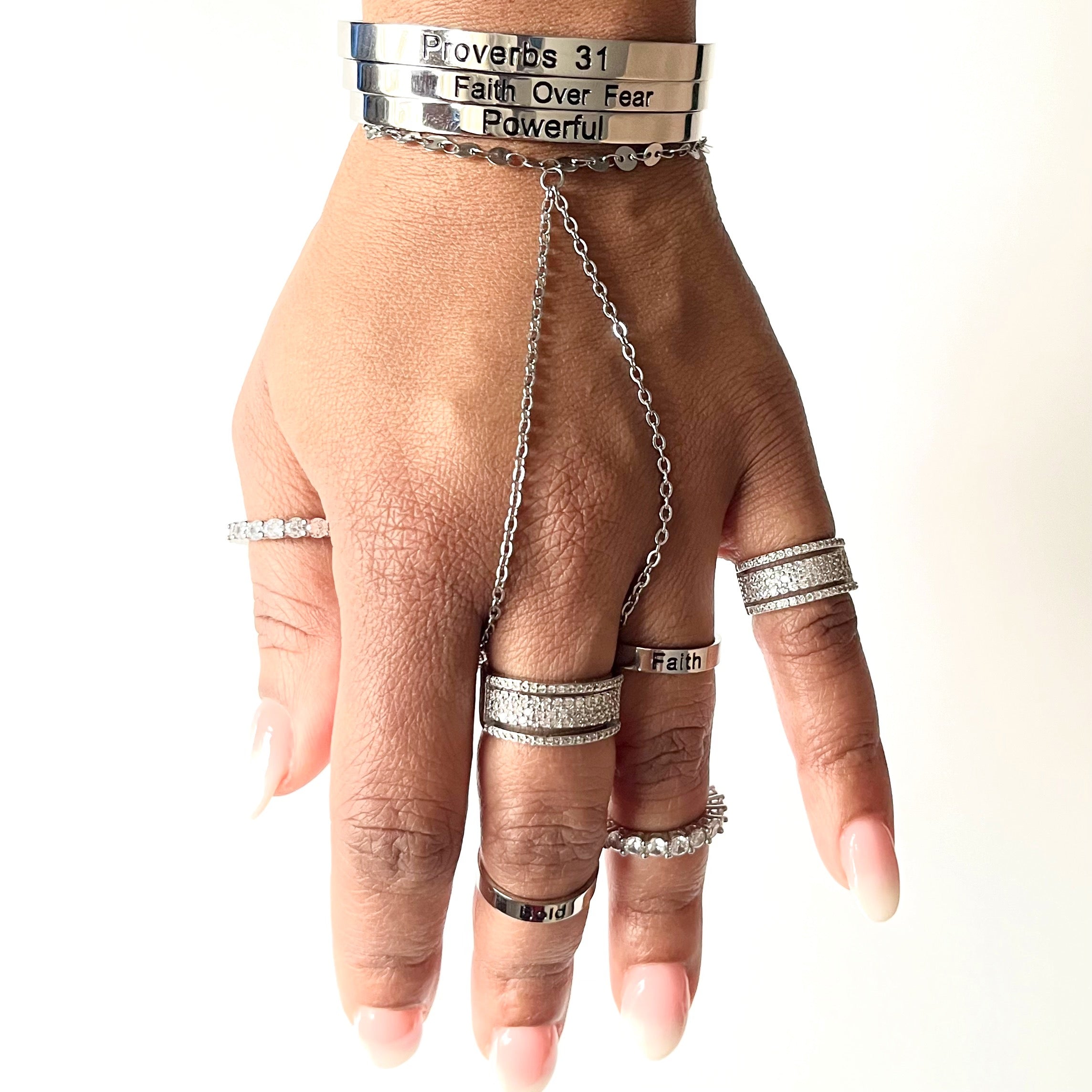 “Eureka” Hand Chain