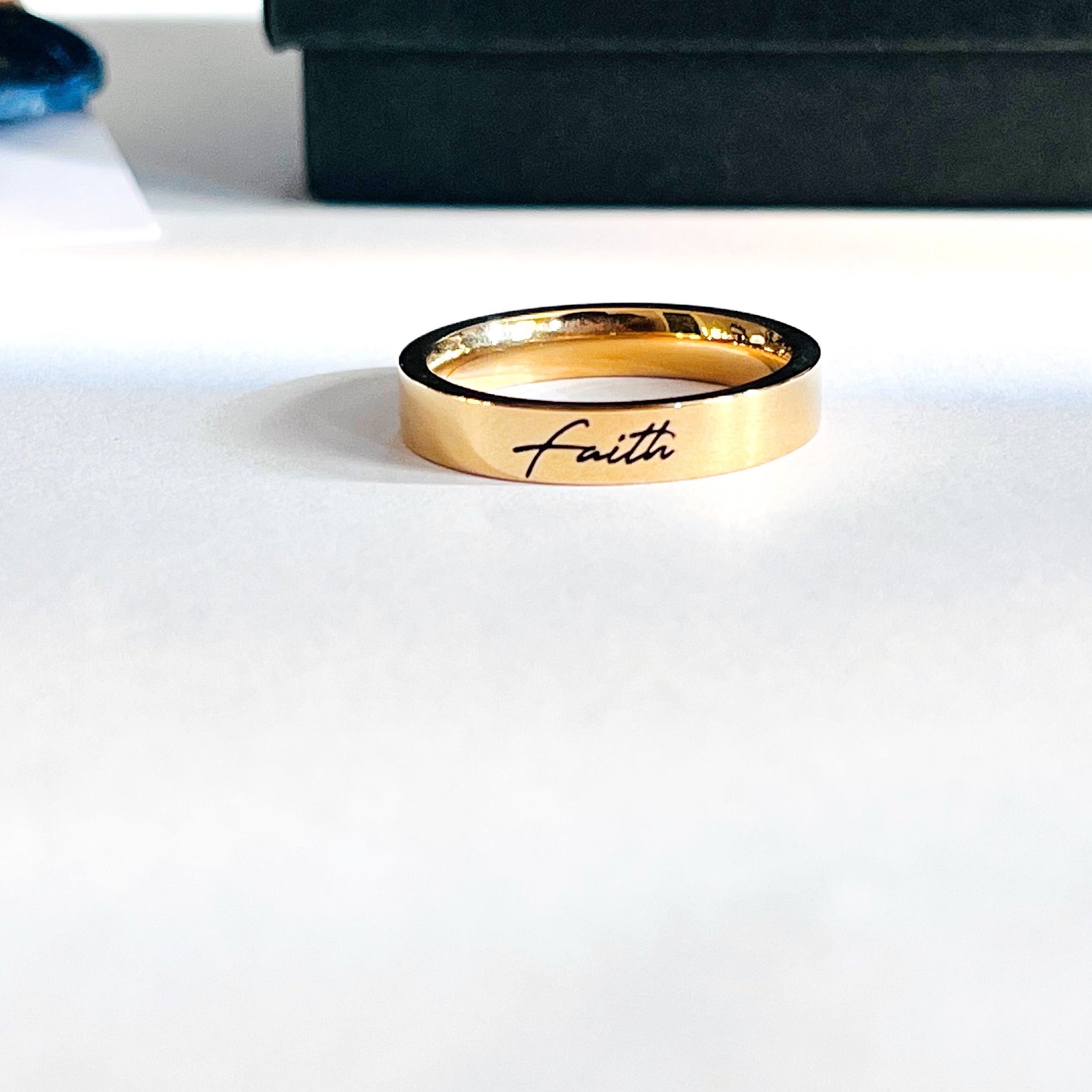 "Faith" Cursive Ring